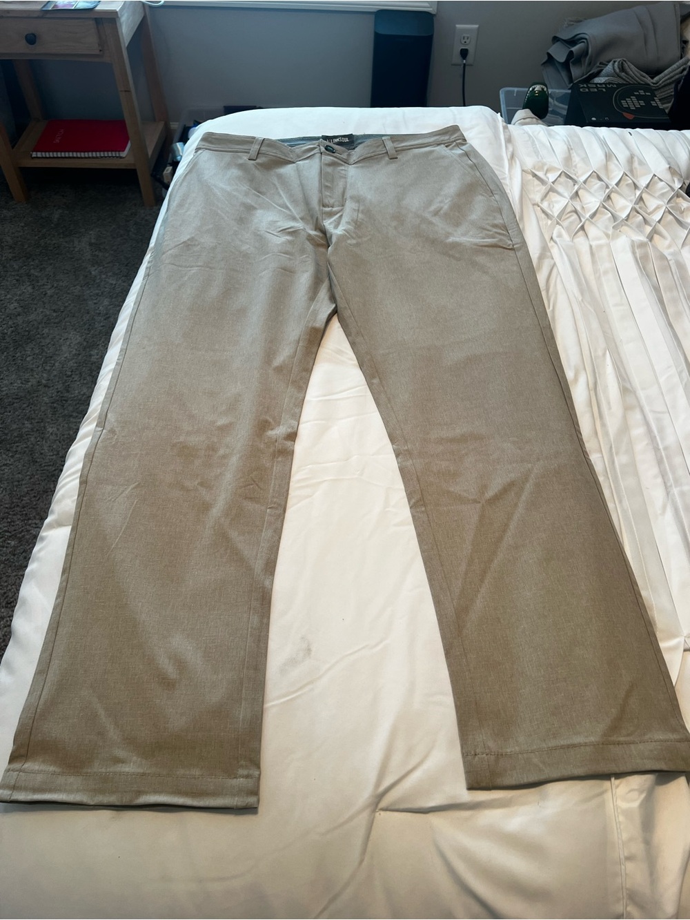 Linksoul Men's Khaki Straight-Leg Boardwalker Chinos